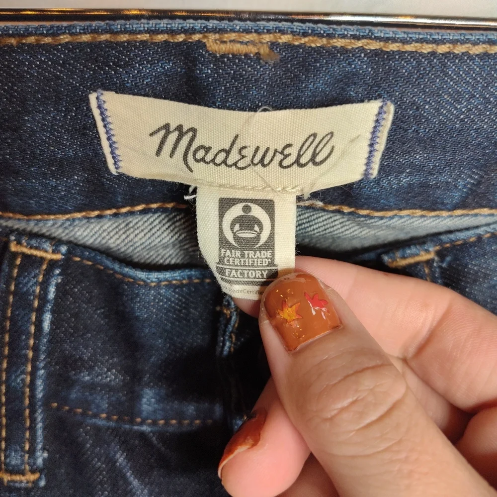 Madewell The Low Rise Perfect Vintage Straight Jean in Lilycrest wash size 25